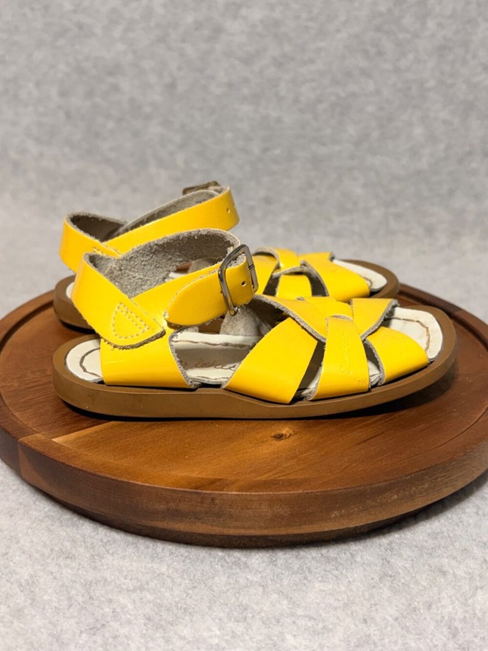 Salt Water Sandals Toddler 7 Yellow Leather Adjustable Buckle Straps Rubber Sole